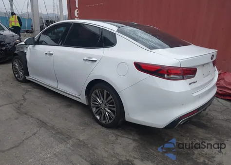 2017 Kia Optima Sxl Turbo z USA, uszkodzony, nr VIN 5XXGV4L29HG171750